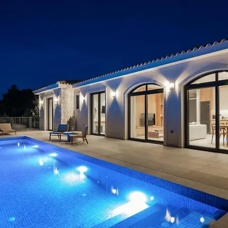 Villa Aliento - Stunning Marathonisi Views